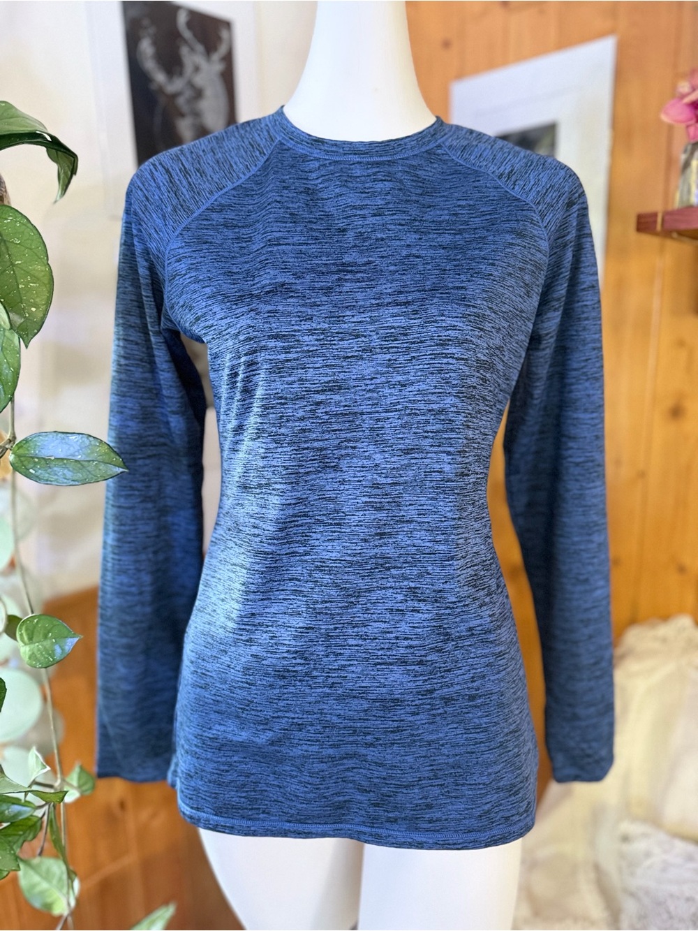 ClimateRight by Cuddl Duds Blue Space Dye Performance Long Sleeve Top Medium